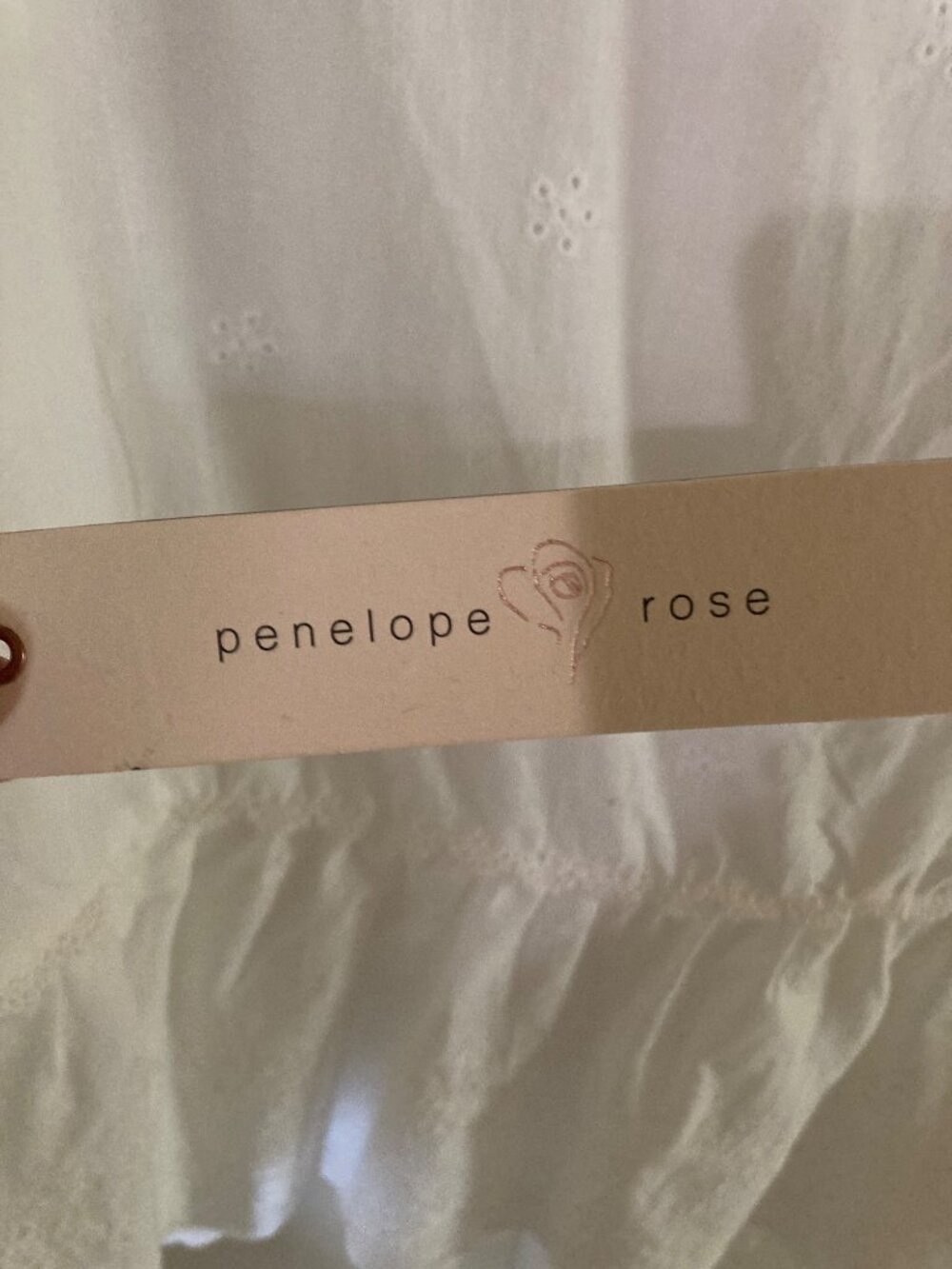 Penelope Rose White Embroidered Short Sleeved Top XL  NWT - Picture 6 of 9